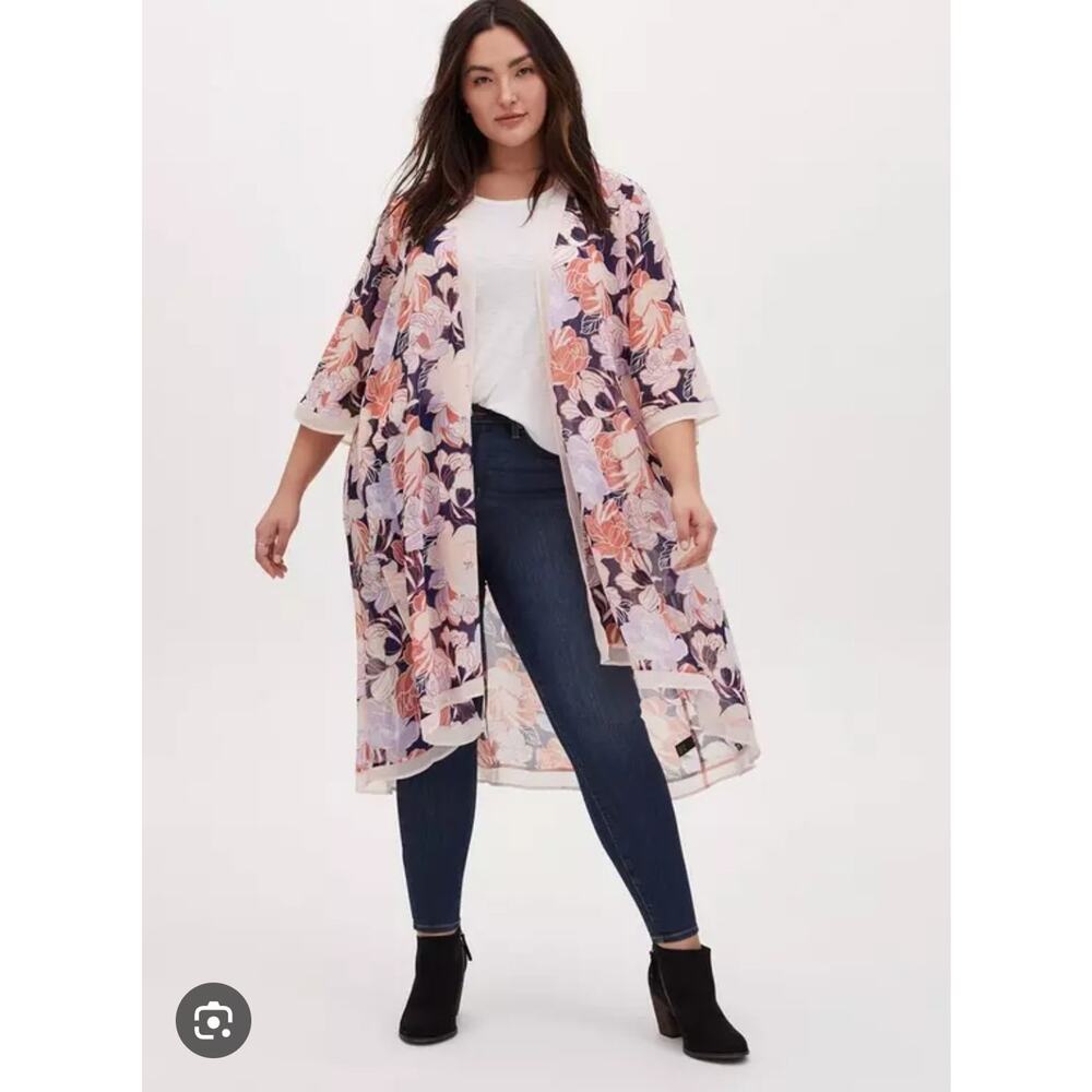 Torrid Duster Kimono Plus Size 1X Purple Floral‎ High Low Open Front Chiffon